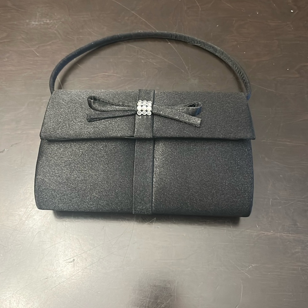 Jessica McClintock Elegant Black Handbag with Bow Accent